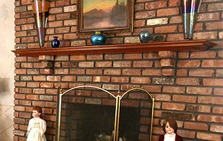 Macchia Mantel
